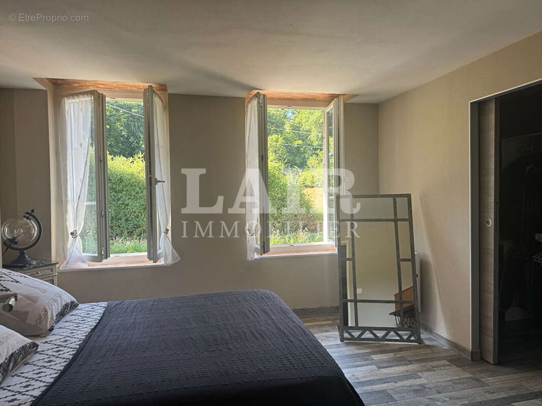 Maison à LA FRESNAYE-SUR-CHEDOUET