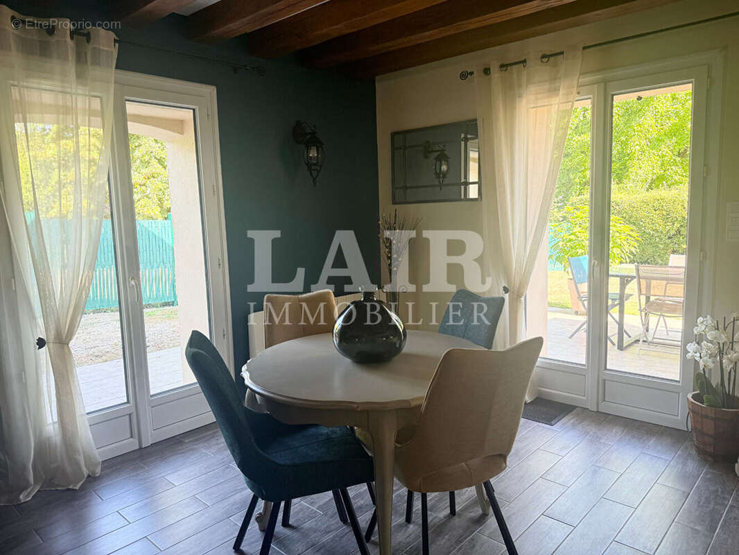 Maison à LA FRESNAYE-SUR-CHEDOUET