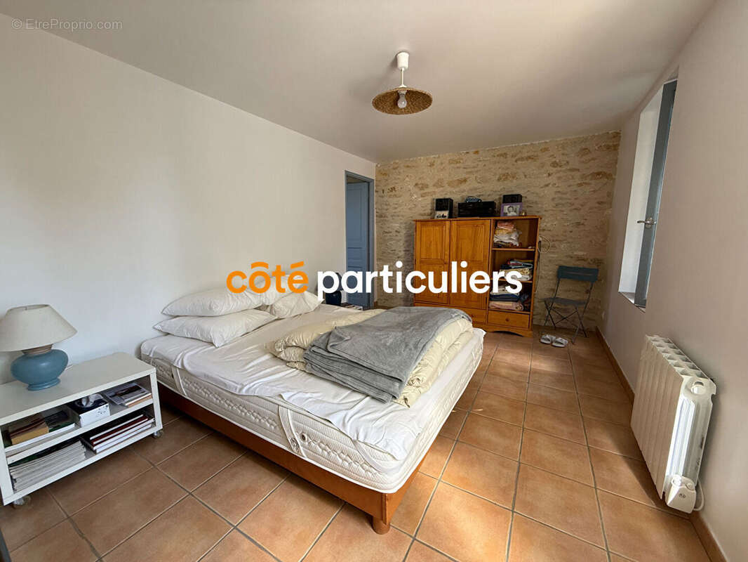 Maison à UZAY-LE-VENON