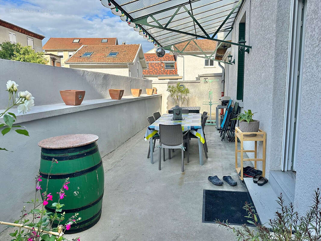 Maison à BOURGOIN-JALLIEU