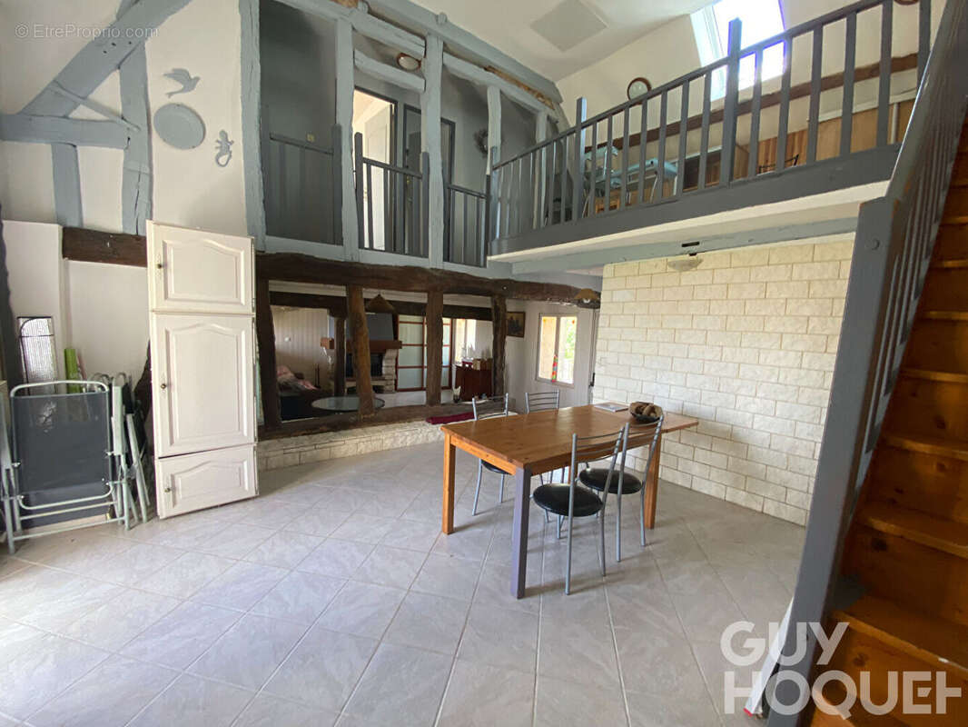 Maison à ROMILLY-SUR-AIGRE