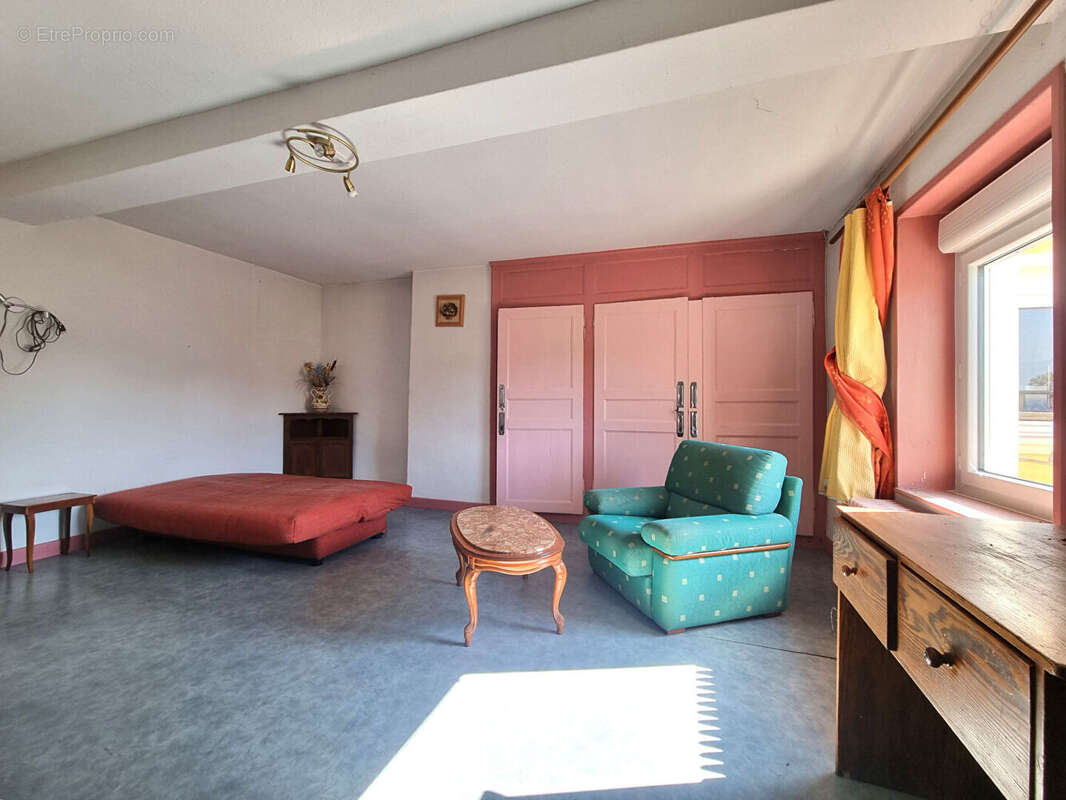 Appartement à LONS-LE-SAUNIER