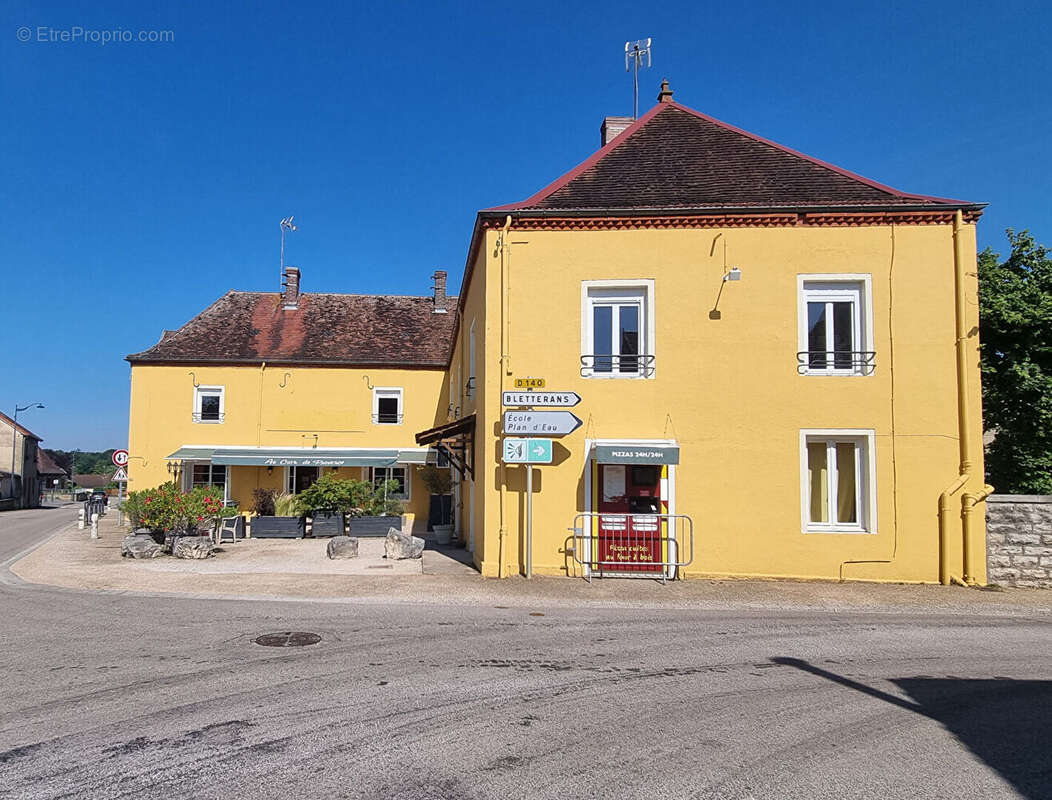 Appartement à LONS-LE-SAUNIER