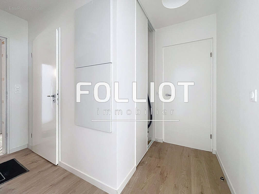 Appartement à MONDEVILLE