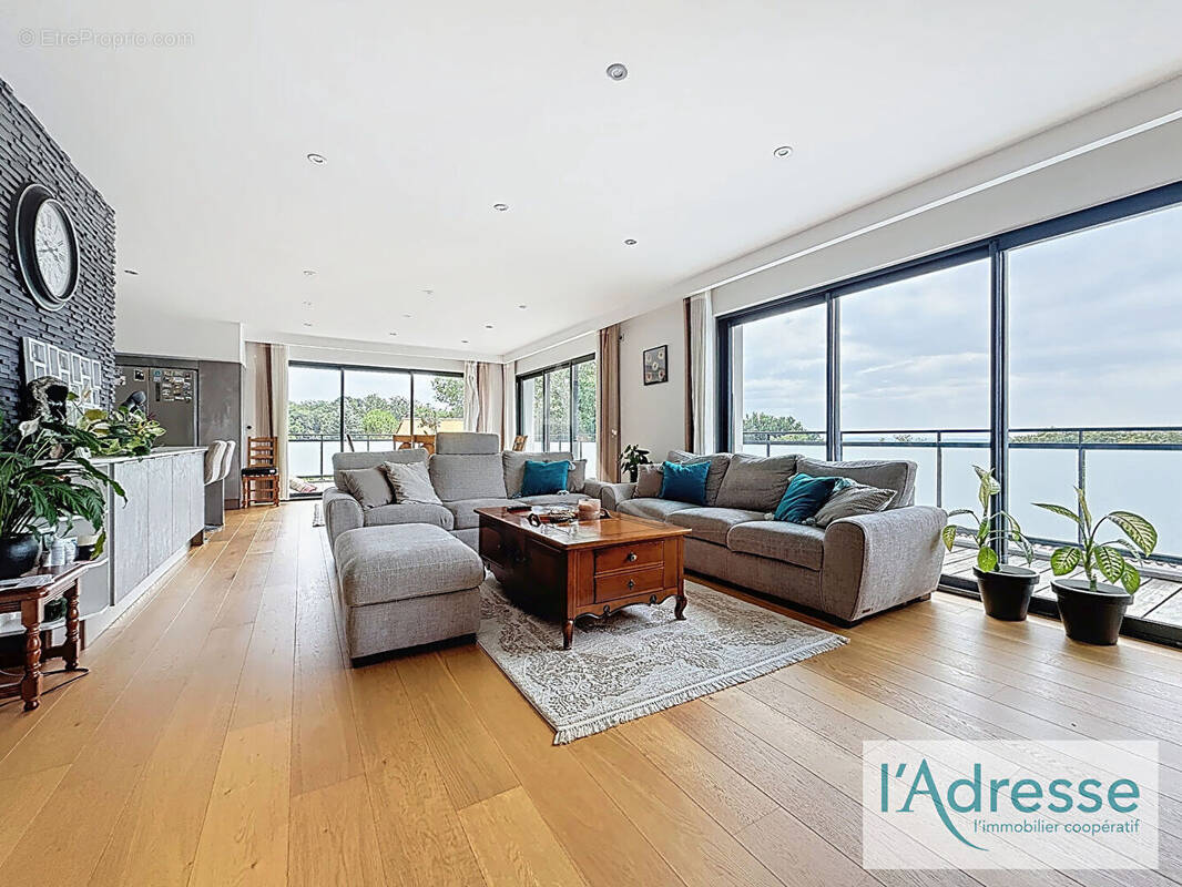 Maison à PECHBONNIEU