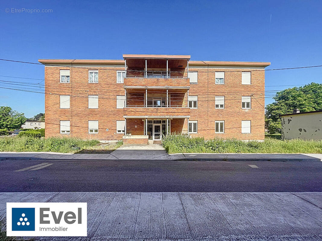 Appartement à RECHICOURT-LE-CHATEAU
