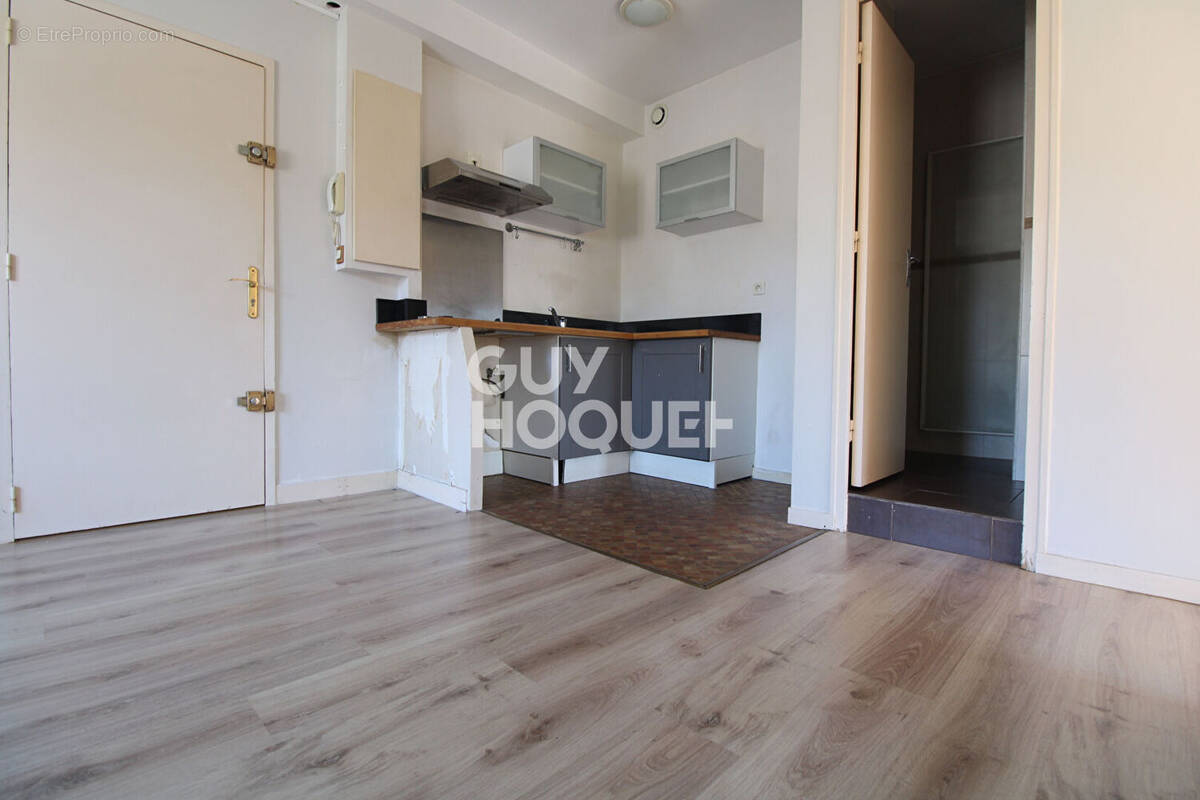 Appartement à BRIE-COMTE-ROBERT