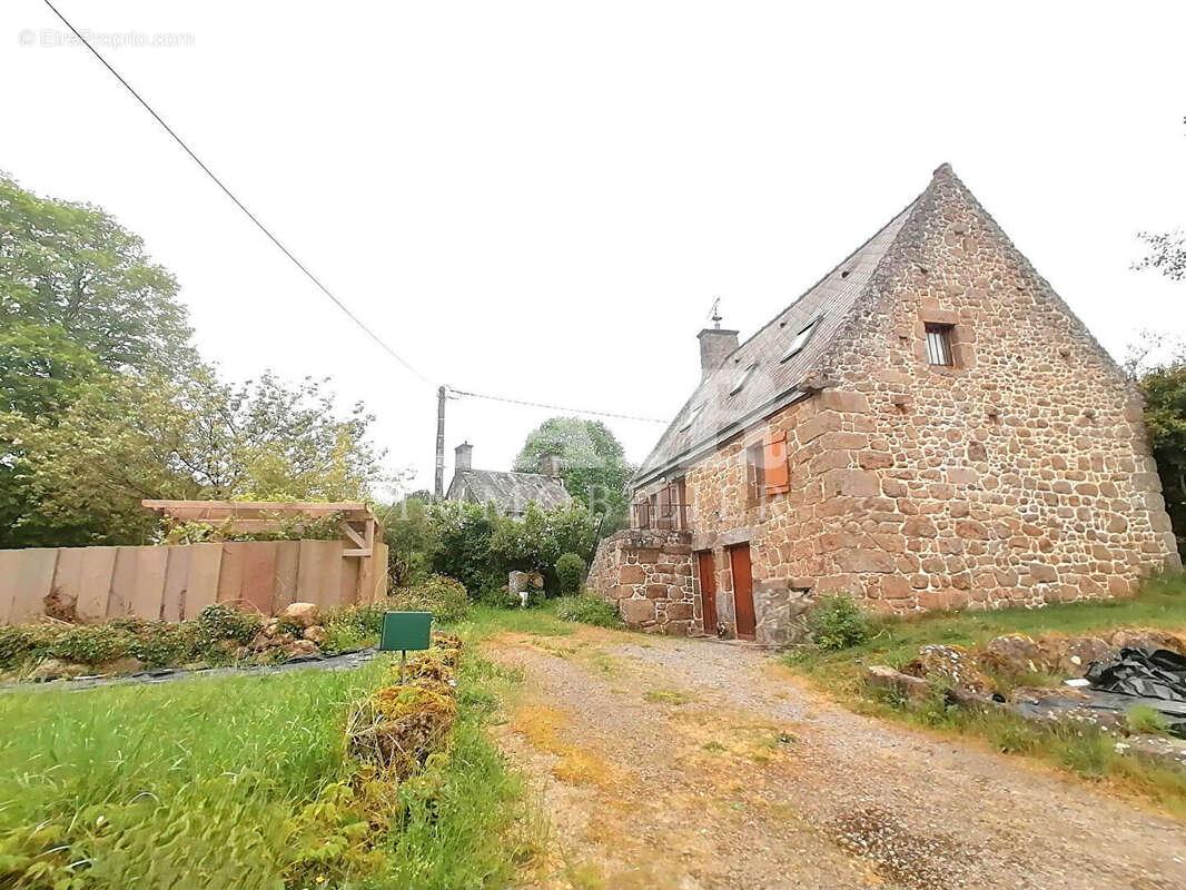 Maison à ATHIS-DE-L&#039;ORNE