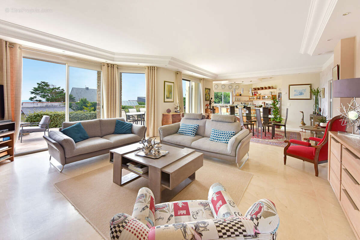 Maison à LE POULIGUEN