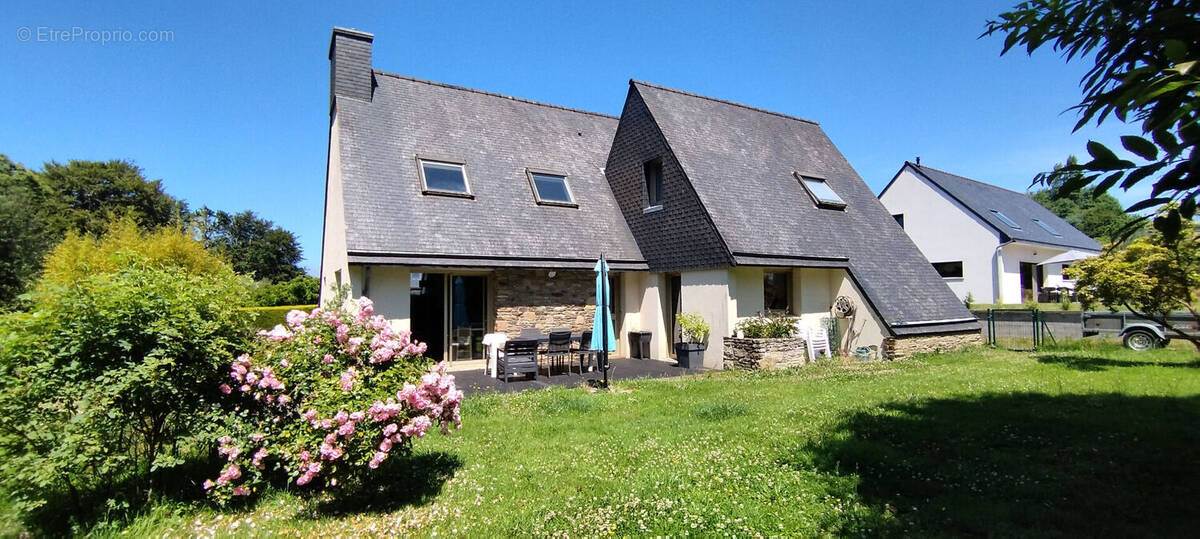 Maison à SAINT-QUAY-PERROS