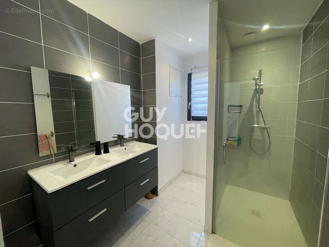 Maison à SAINT-CHAMOND