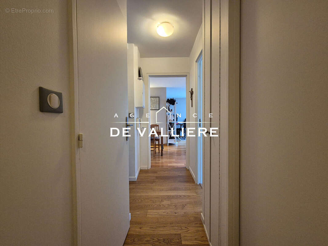 Appartement à NANTERRE