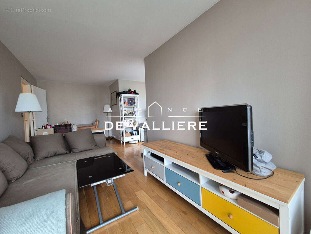 Appartement à NANTERRE