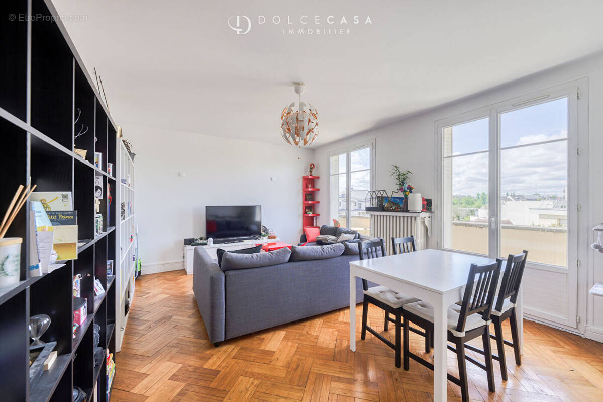 Appartement à LE PERREUX-SUR-MARNE