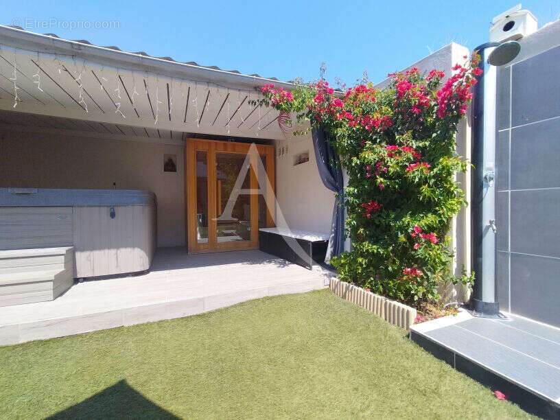 Maison à FRONTIGNAN