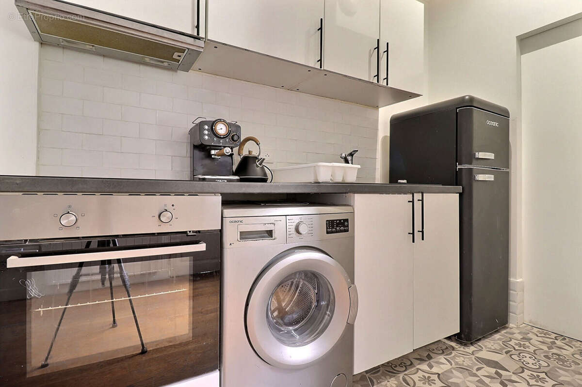 Appartement à LA GARENNE-COLOMBES