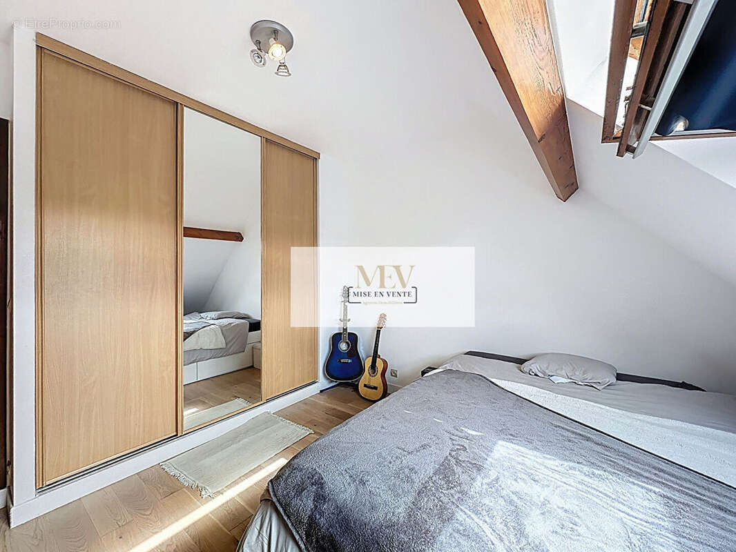 Maison à BRY-SUR-MARNE