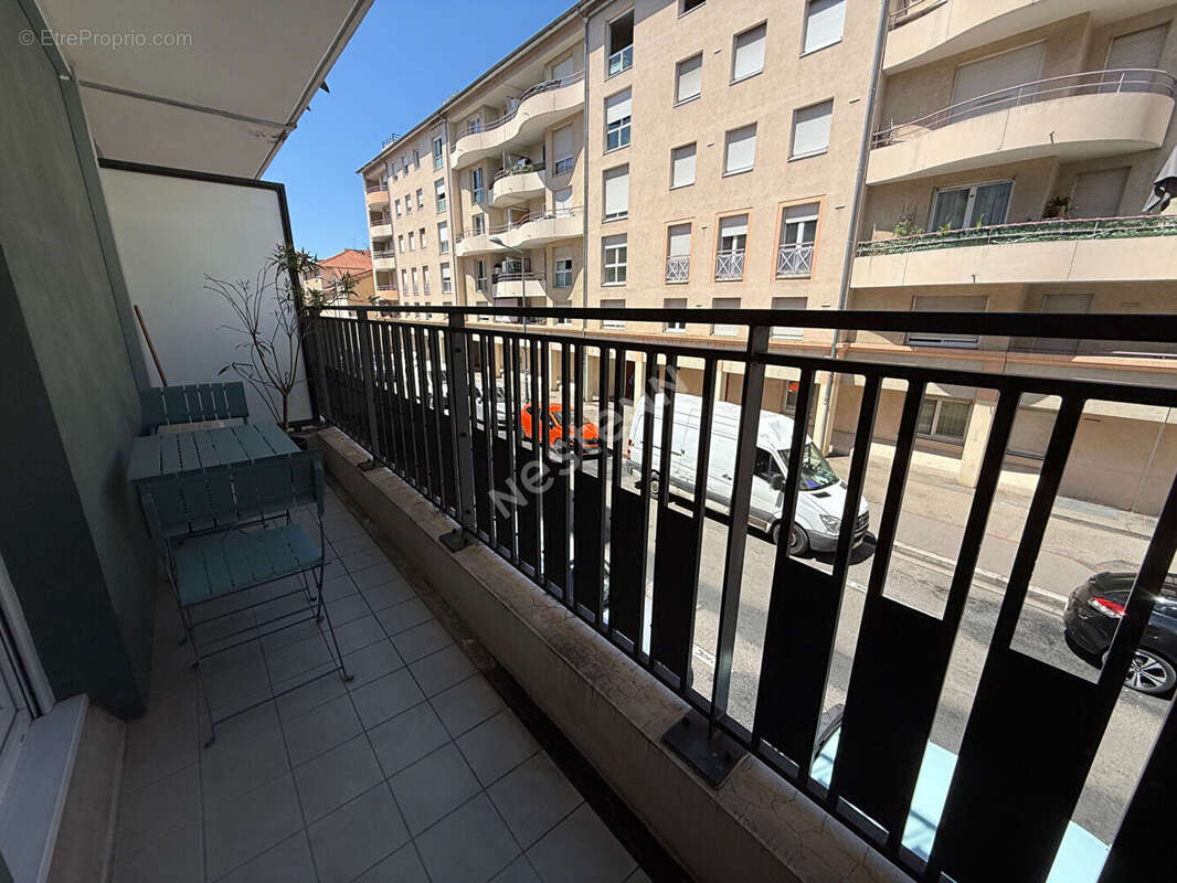 Appartement à VILLEURBANNE
