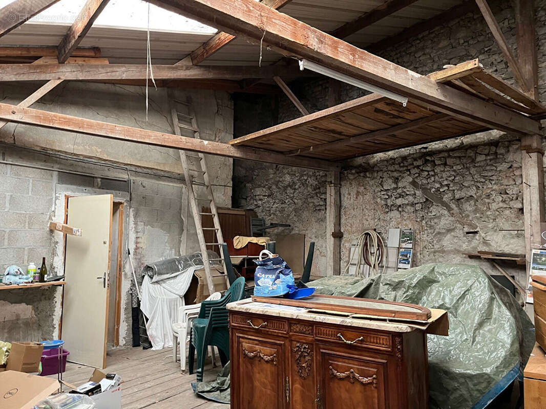 Appartement à FERRIERES-EN-GATINAIS