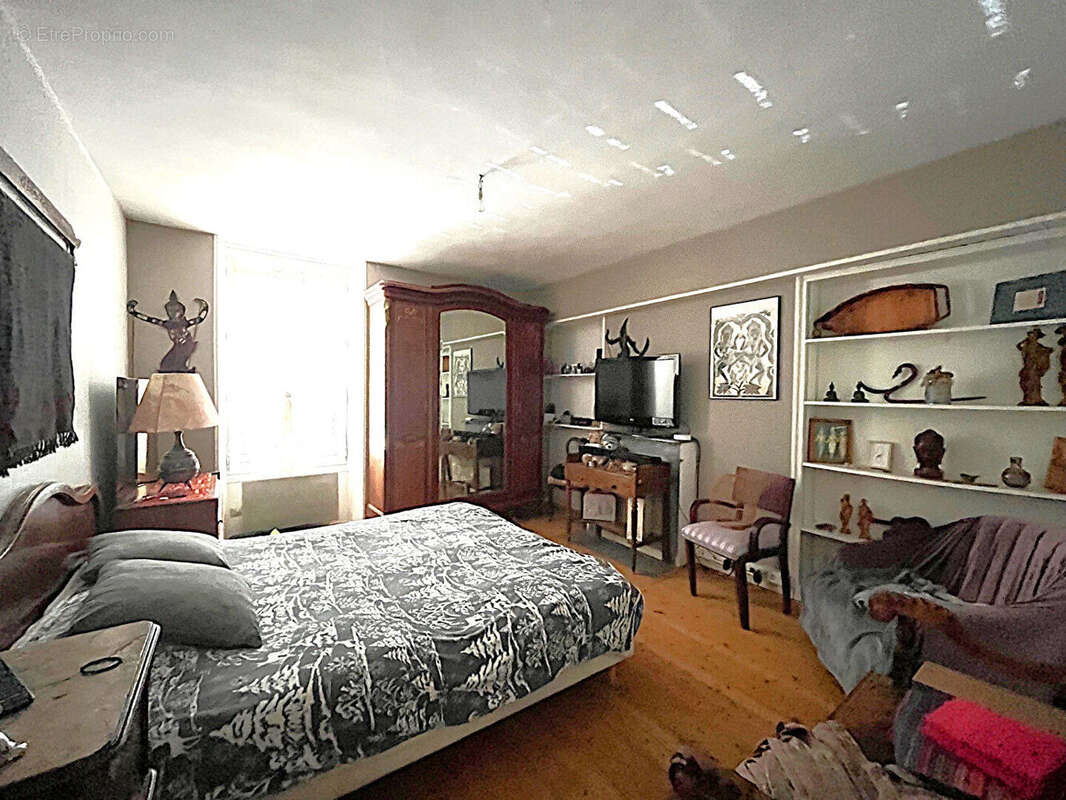 Appartement à FERRIERES-EN-GATINAIS