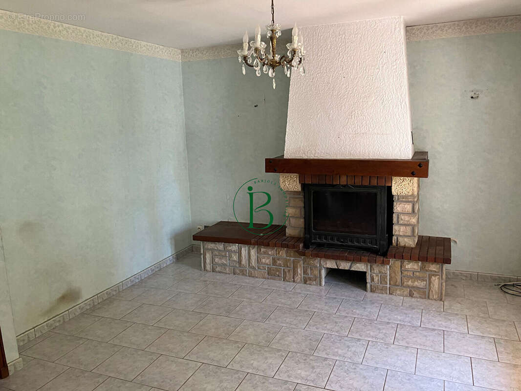 Maison à SAINT-MAXIMIN-LA-SAINTE-BAUME