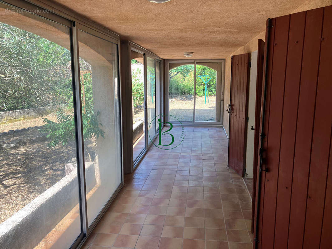 Maison à SAINT-MAXIMIN-LA-SAINTE-BAUME