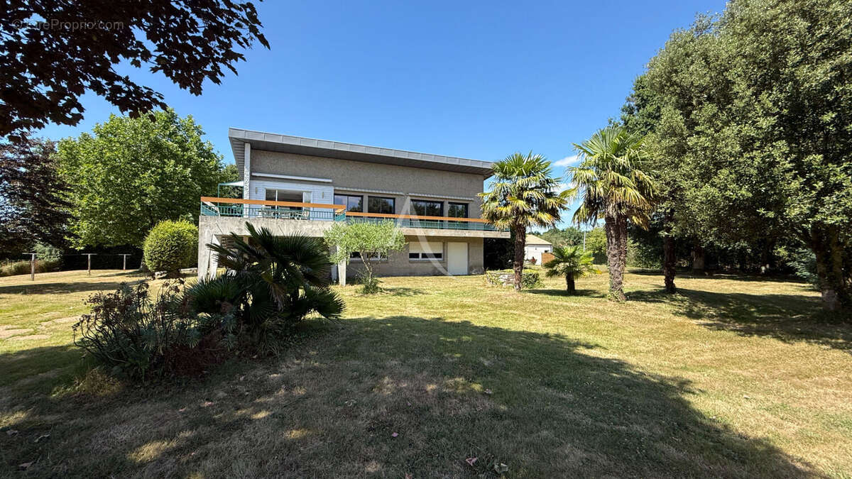 Maison à LA ROCHE-SUR-YON