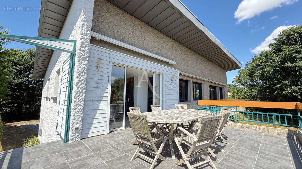 Maison à LA ROCHE-SUR-YON