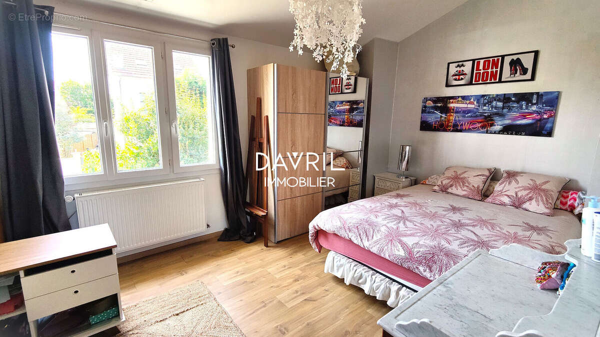 Maison à CONFLANS-SAINTE-HONORINE