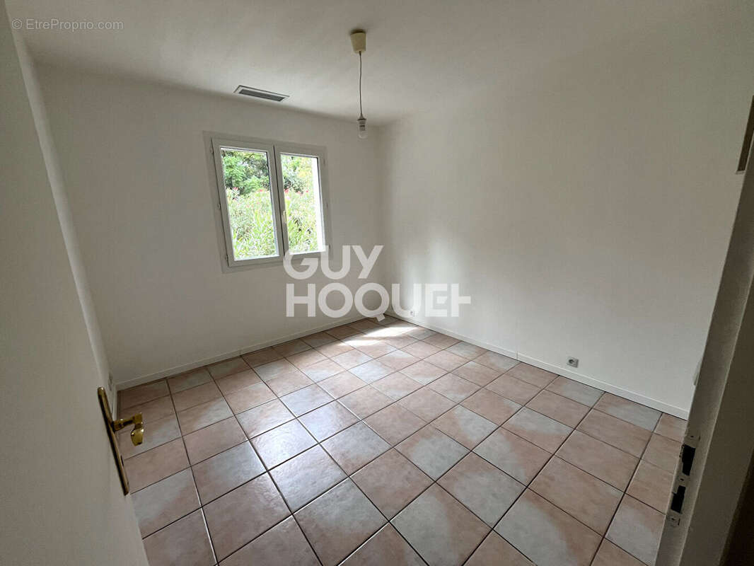 Maison à LUC-SUR-ORBIEU