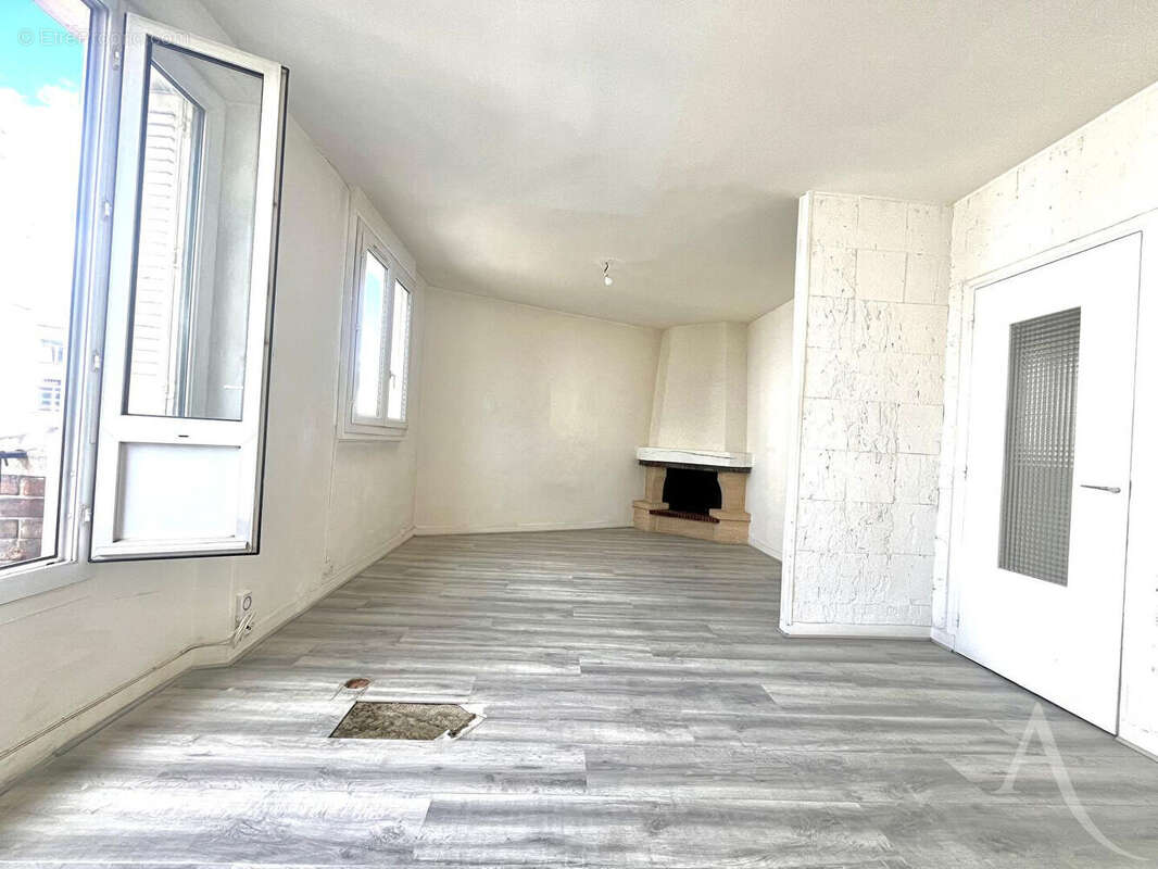 Appartement à MONTREUIL