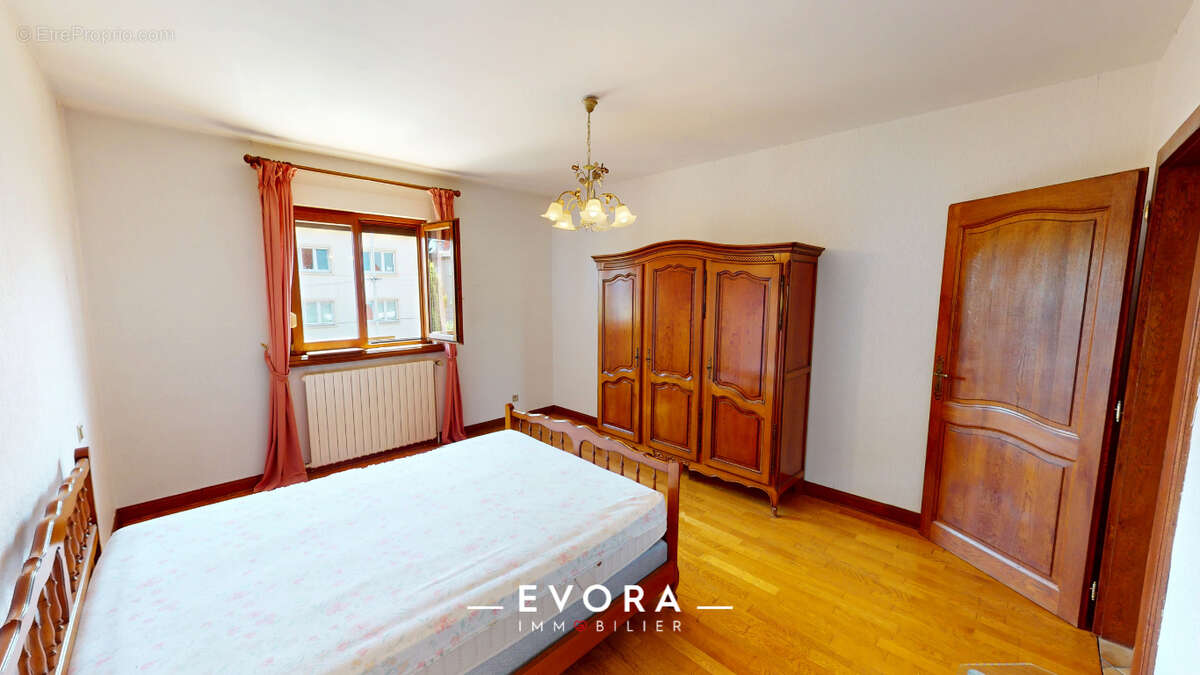 Maison à MONTIGNY-LES-METZ