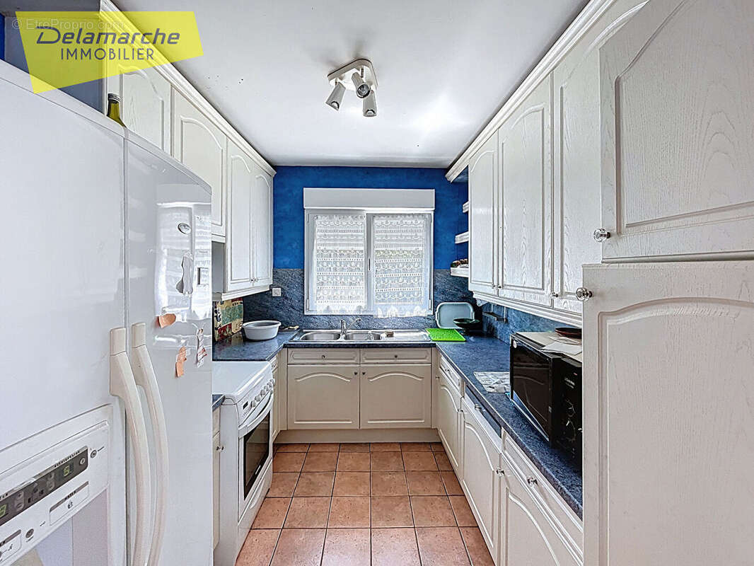 Maison à SAINT-JEAN-DES-CHAMPS