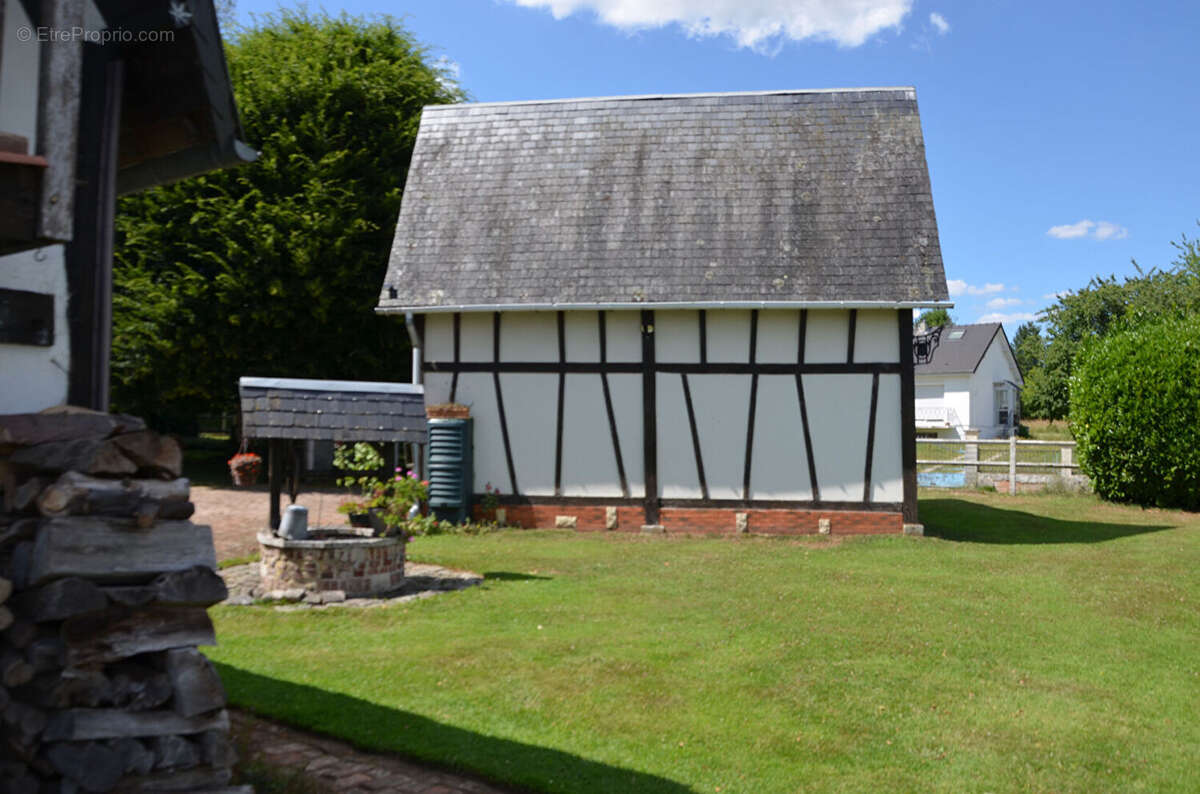 Maison à TOURVILLE-LA-CAMPAGNE