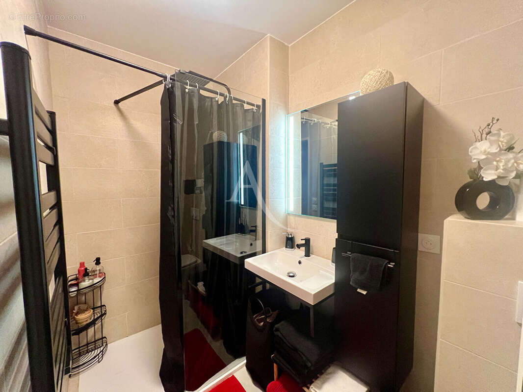 Appartement à MARSEILLE-13E