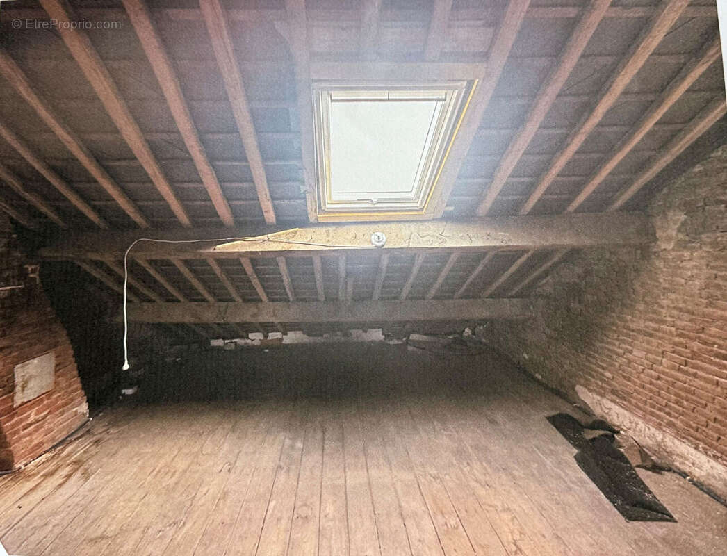 Maison à MONTCORNET