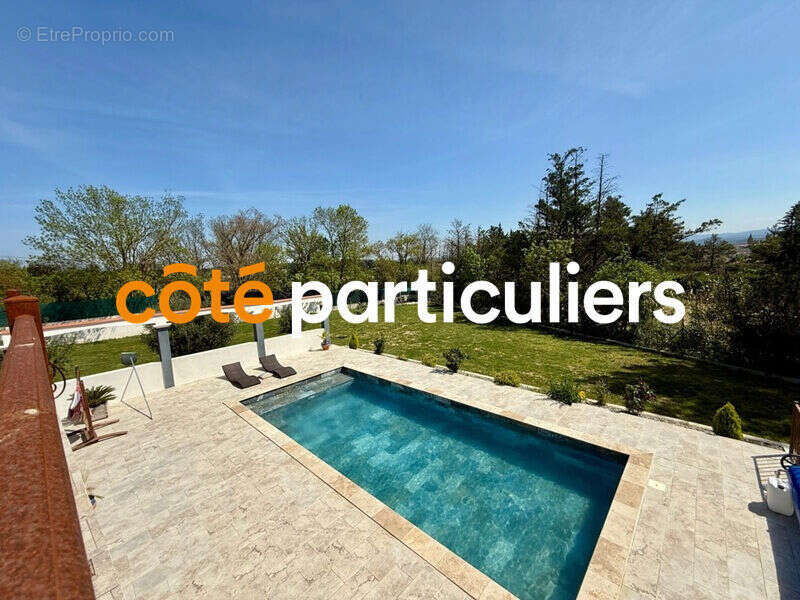 Maison à VILLEMOUSTAUSSOU