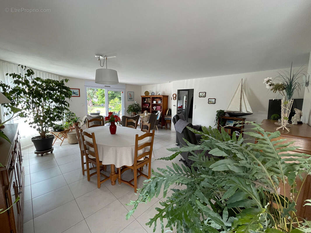 Maison à LA PLAINE-SUR-MER