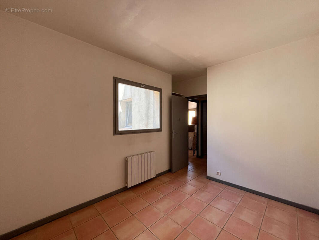 Appartement à L&#039;ISLE-SUR-LA-SORGUE