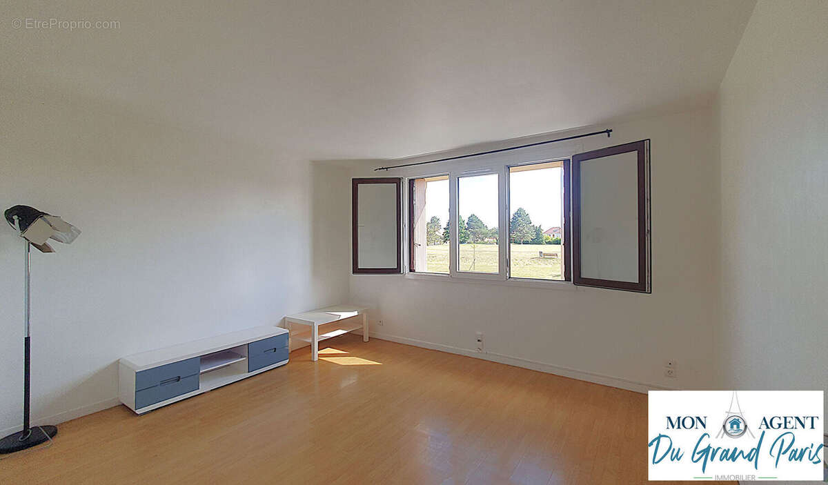 Appartement à SACLAY