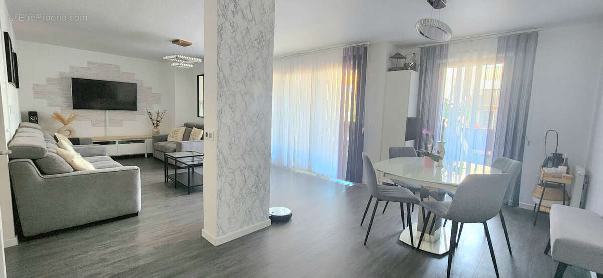 Appartement à SAINT-GRATIEN