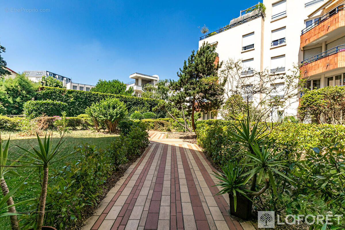 Appartement à LE KREMLIN-BICETRE