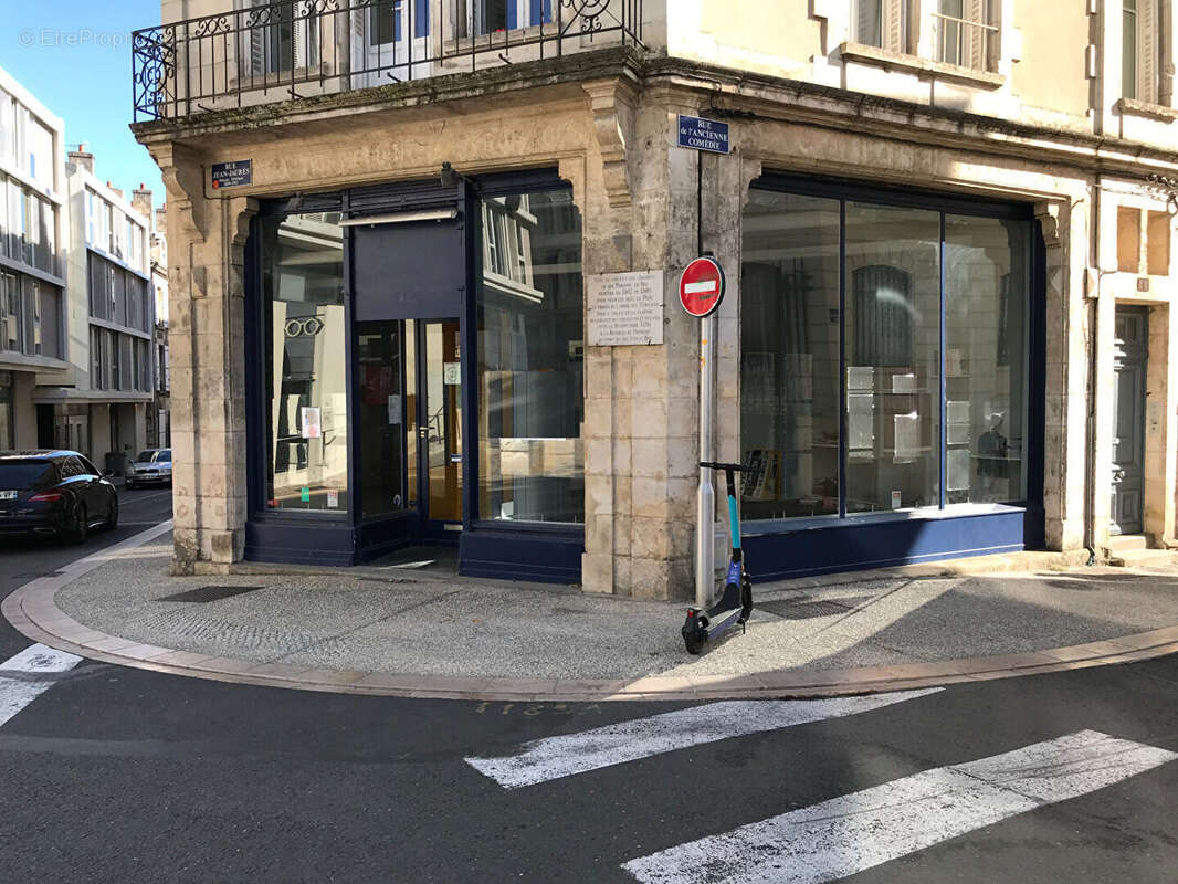 Commerce à POITIERS