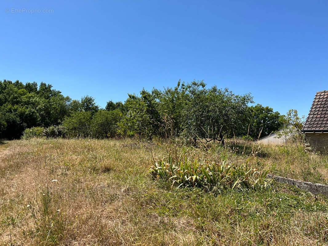 Terrain à SAINTE-CATHERINE-DE-FIERBOIS