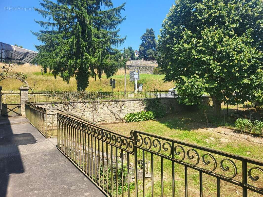 20250619152043 - Maison à SARLAT-LA-CANEDA