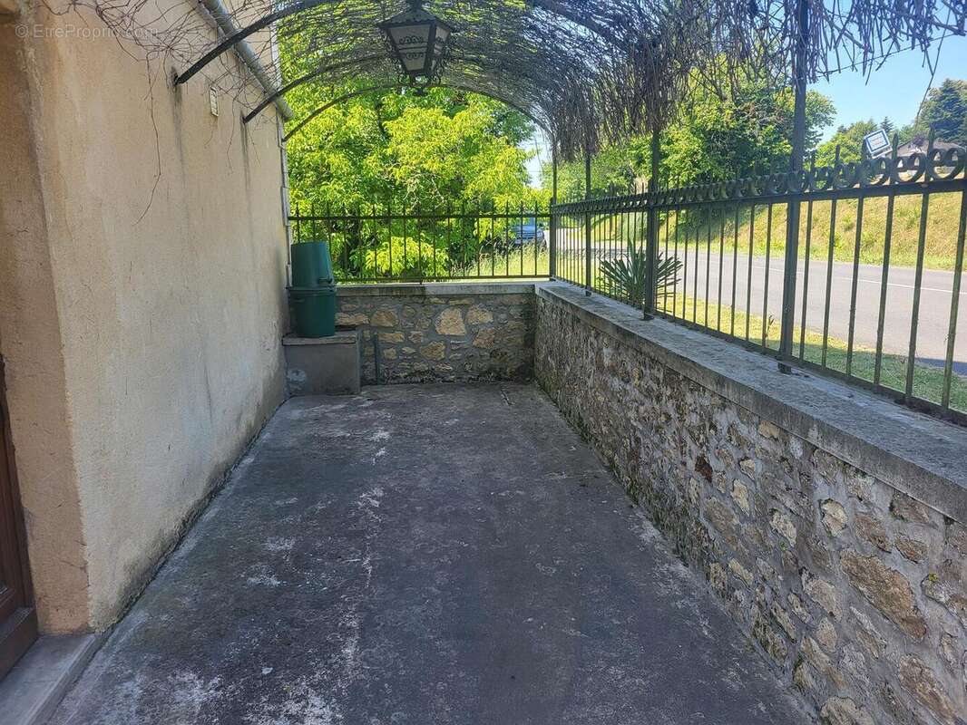 20250619152117 - Maison à SARLAT-LA-CANEDA