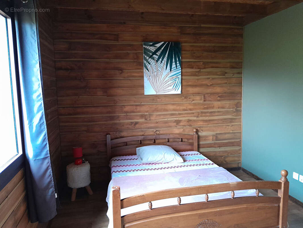 Maison à LA PLAINE-DES-PALMISTES