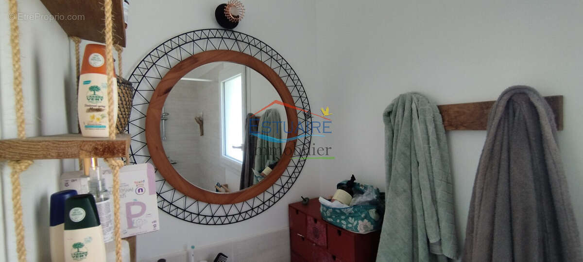 Maison à SAINT-ETIENNE-DE-MONTLUC