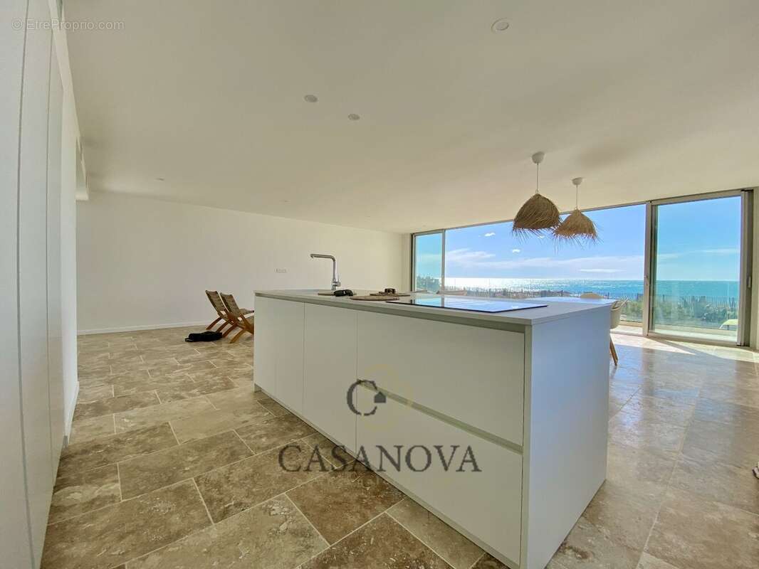 Maison à FRONTIGNAN