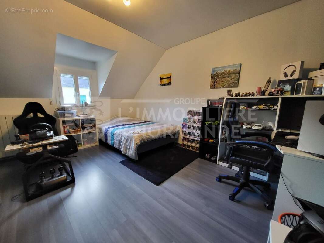 Maison à BONNIERES-SUR-SEINE